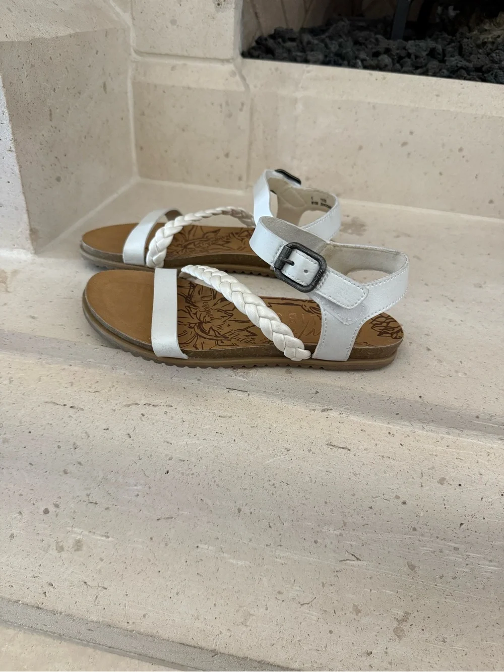 Girls sandal size1